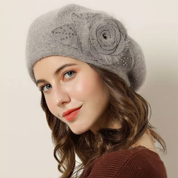 Women\'s Soft & Warm 100% Wool Mix French Beret Hat In Gray NWT main image 4
